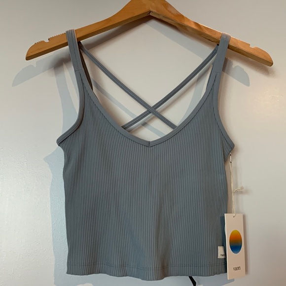 Vuori Rib Crop Tank NWT - Picture 3 of 6